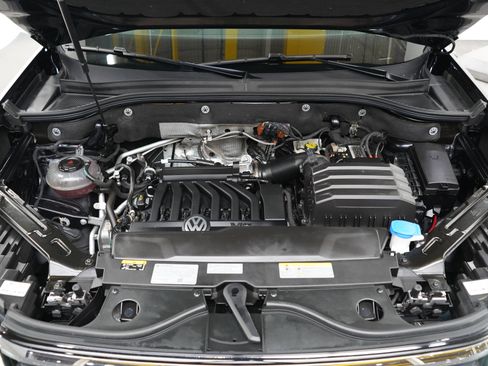 Used 2023 Volkswagen Atlas SEL Premium AWD/4WD image 31