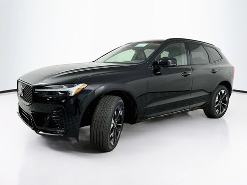 Used 2026 Volvo XC60 B5 Plus w/ Protection Package Premier AWD/4WD image 2