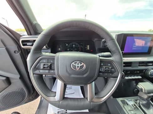New 2026 Toyota Tacoma SR5 AWD/4WD image 16