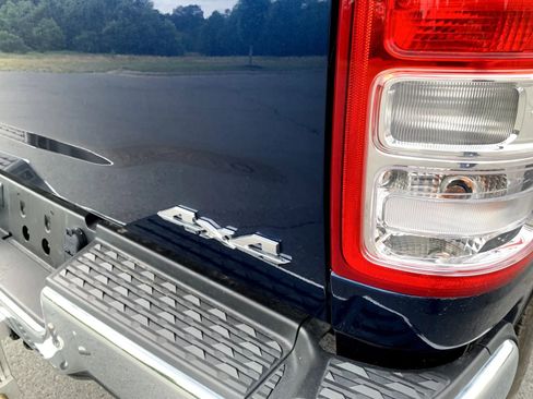 Used 2024 RAM 2500 Tradesman w/ Chrome Appearance Group AWD/4WD image 10