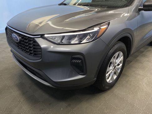 Used 2025 Ford Escape Active image 49