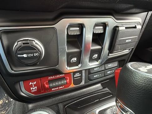 New 2026 Jeep Wrangler Sport AWD/4WD image 17