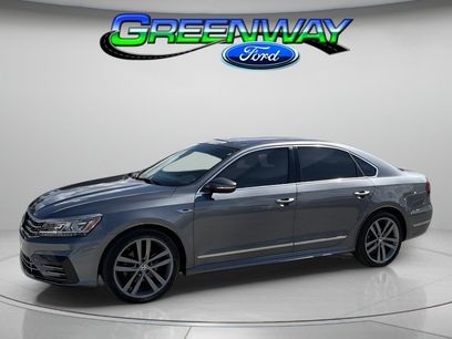 Used 2017 Volkswagen Passat 1.8T R-Line w/ R-Line Lighting Package