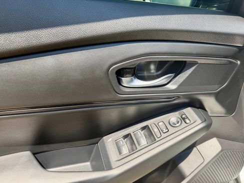 Used 2024 Honda Accord EX image 29
