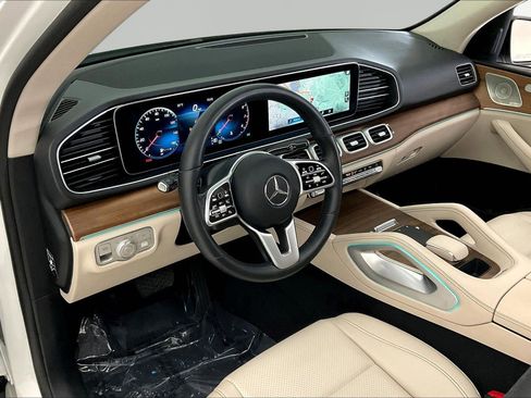 Certified 2022 Mercedes-Benz GLE 350 w/ AMG Line Exterior image 17