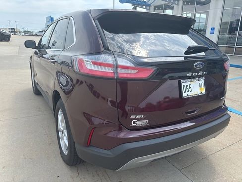Used 2023 Ford Edge SEL image 5
