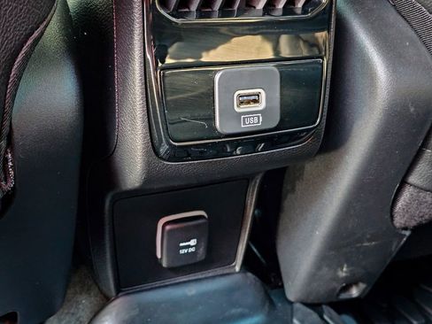 Certified 2024 Jeep Compass Latitude image 31