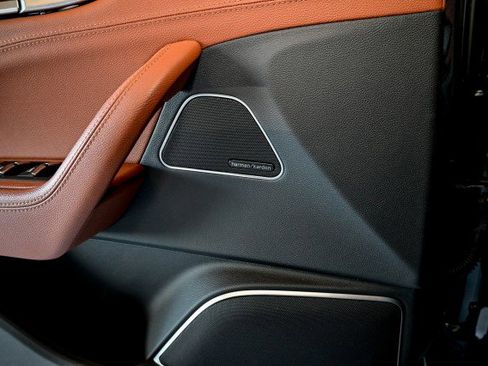 Used 2022 Maserati Levante GT image 30