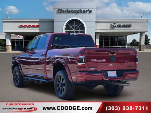 Used 2020 RAM 2500 Laramie w/ Night Edition AWD/4WD image 5