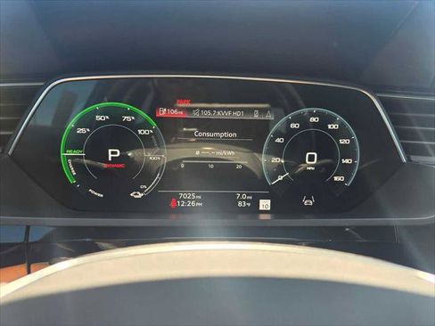 Used 2023 Audi e-tron S Prestige w/ Prestige Package AWD/4WD image 27