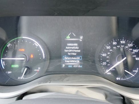 Used 2023 Toyota Sienna XSE image 26