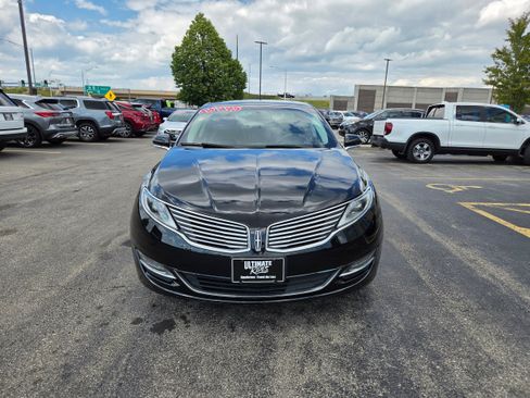 Used 2015 Lincoln MKZ w/ Equipment Group 101A Select FWD image 2