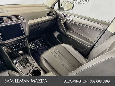 Used 2024 Volkswagen Tiguan SE FWD image 22