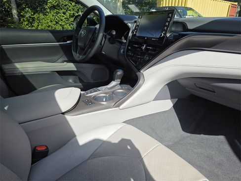 Certified 2023 Toyota Camry XSE image 13