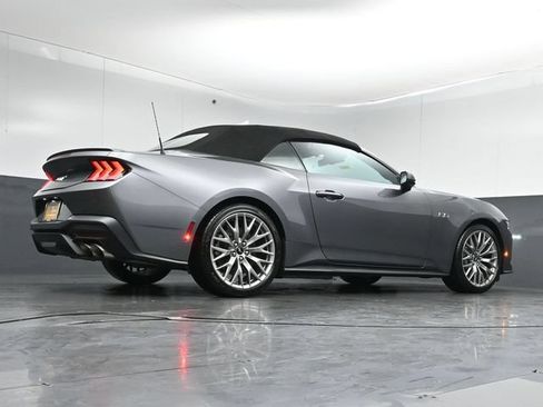 Certified 2025 Ford Mustang GT Premium RWD image 39