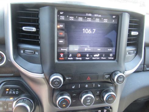 Used 2021 RAM 1500 Big Horn AWD/4WD image 26