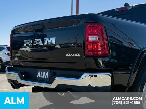 Used 2025 RAM 1500 Big Horn AWD/4WD image 8