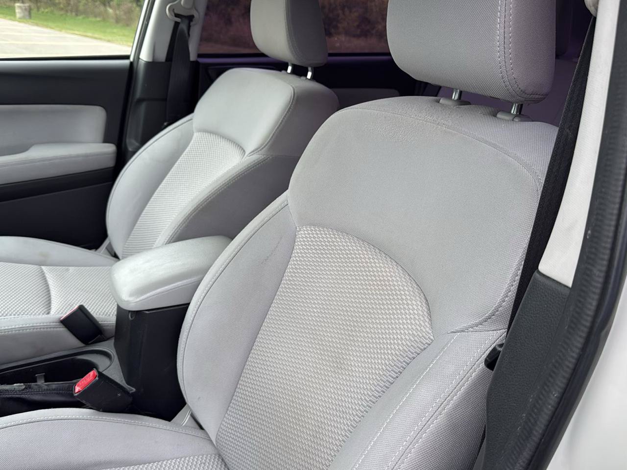 Used 2014 Subaru Forester 2.5i w/ Popular Package #1 AWD/4WD image 10