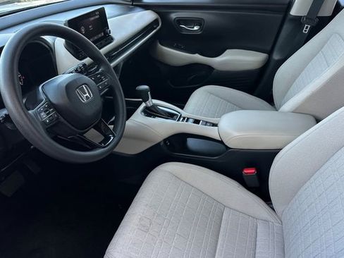 Certified 2024 Honda HR-V LX image 11