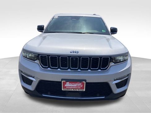 New 2024 Jeep Grand Cherokee Limited 4xe w/ Luxury Tech Group II image 9