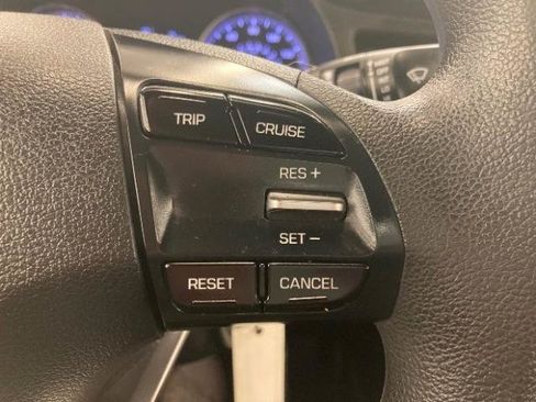 Used 2019 Hyundai Elantra SE w/ Cargo Package FWD image 29