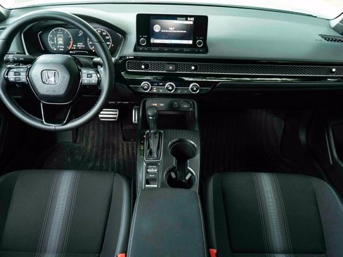 Used 2023 Honda Civic Sport image 26