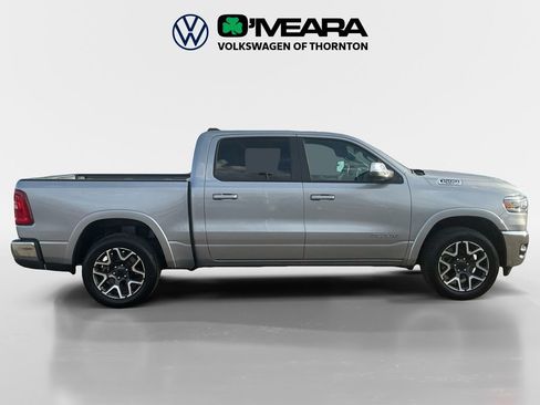 Used 2025 RAM 1500 Laramie AWD/4WD image 6
