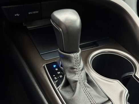 Used 2023 Toyota Camry SE image 20