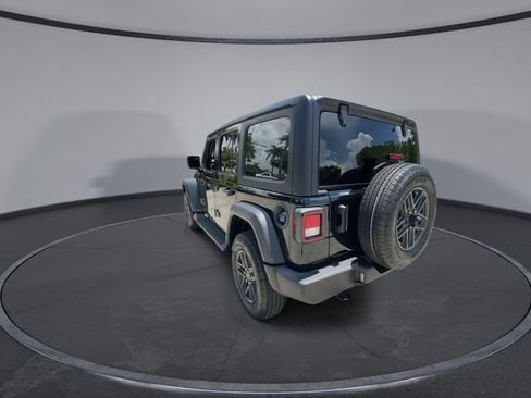 Used 2024 Jeep Wrangler Unlimited Sport AWD/4WD image 6