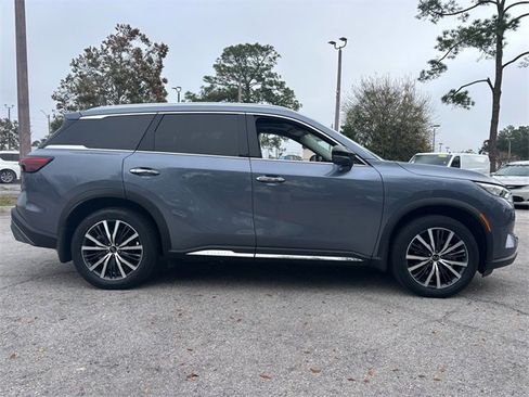 Used 2023 INFINITI QX60 Sensory w/ Vision Package image 8