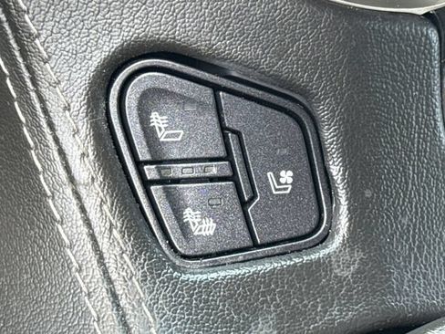 Used 2019 GMC Yukon Denali w/ Denali Ultimate Package RWD image 31
