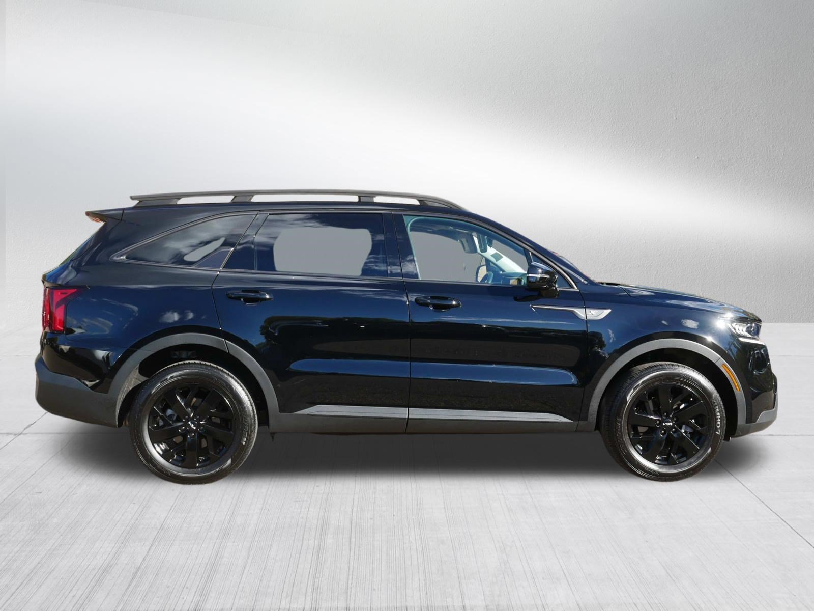 Certified 2023 Kia Sorento S w/ Panoramic Sunroof Package AWD/4WD image 8