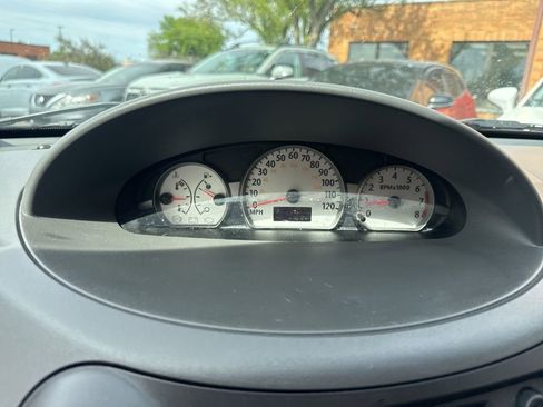 Used 2003 Saturn ION Level 3 FWD image 12