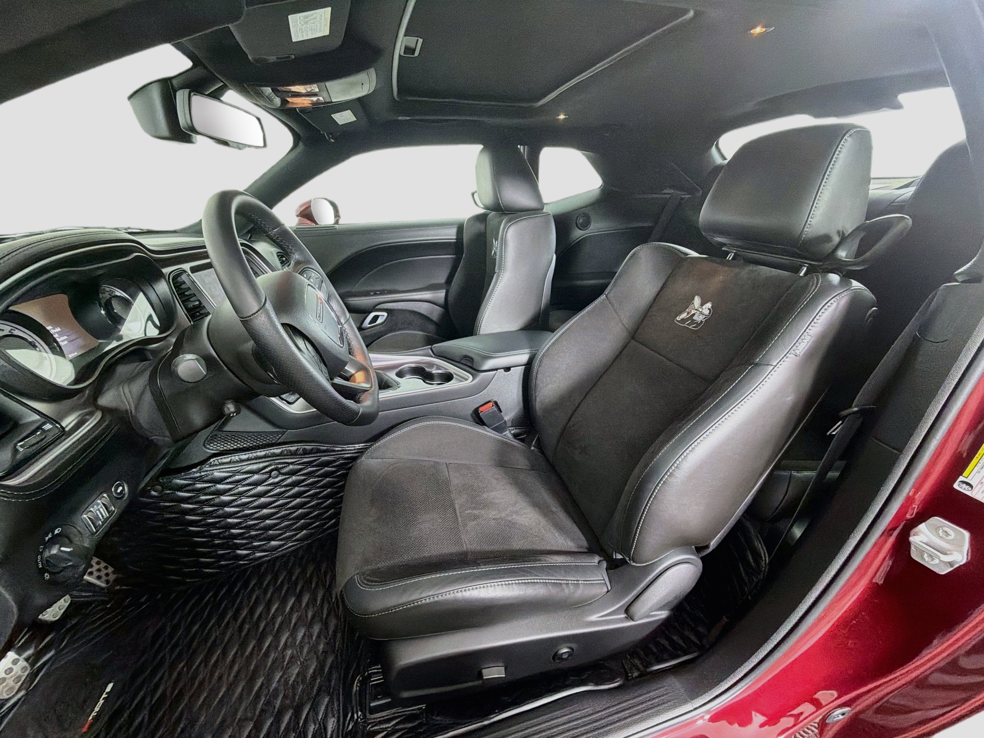 Used 2021 Dodge Challenger R/T Scat Pack RWD image 13