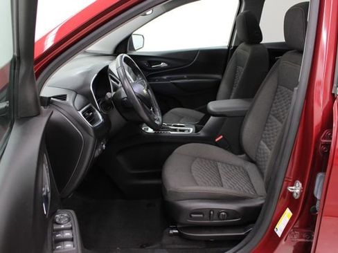 Used 2018 Chevrolet Equinox LT w/ Sun & Infotainment Package AWD/4WD image 9