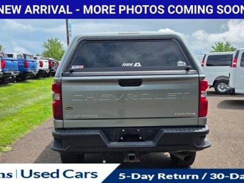 Used 2025 Chevrolet Silverado 2500 Custom w/ Custom Convenience Package AWD/4WD image 7
