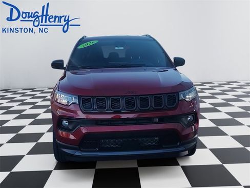 New 2026 Jeep Compass Latitude image 8