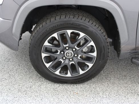 Used 2023 Toyota Tundra Limited RWD image 11