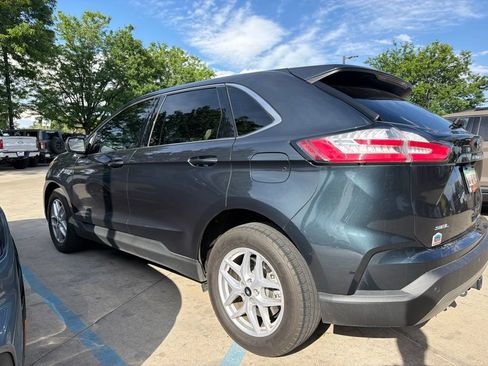 Used 2024 Ford Edge SEL w/ Convenience Package AWD/4WD image 4