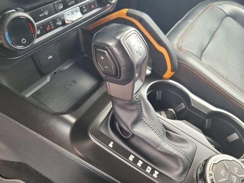 Certified 2023 Ford Bronco Badlands AWD/4WD image 18