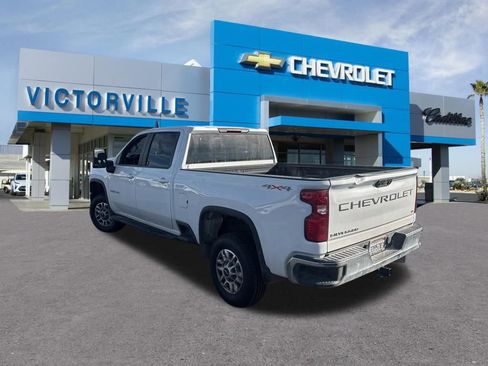 Used 2024 Chevrolet Silverado 2500 LT image 6