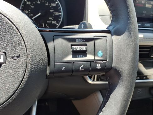 Certified 2023 Nissan Rogue SL AWD/4WD image 18