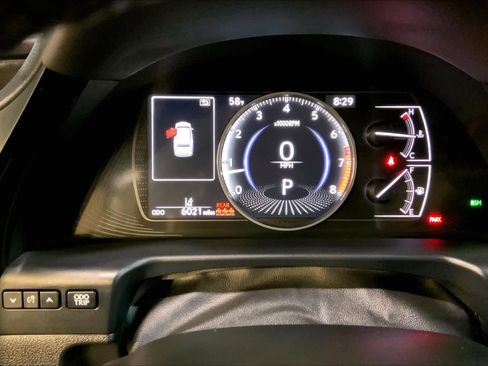 Used 2025 Lexus ES 350 w/ Premium Package image 25