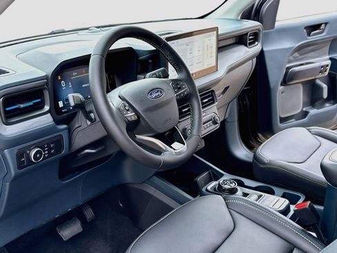 New 2026 Ford Maverick Lobo AWD/4WD image 4