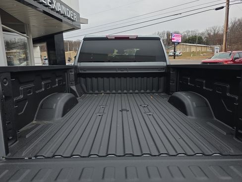 New 2026 GMC Sierra 2500 Pro image 5