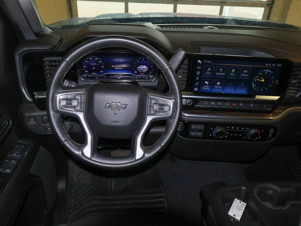 Used 2024 Chevrolet Silverado 1500 RST w/ Z71 Off-Road Package AWD/4WD image 12