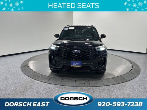 Certified 2025 Ford Explorer ST-Line w/ ST-Line Street Pack image 3