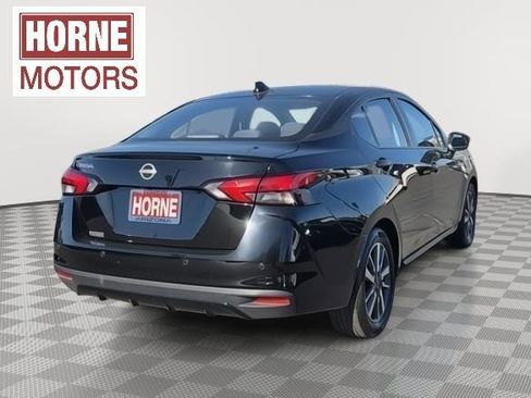 Used 2023 Nissan Versa SV image 8