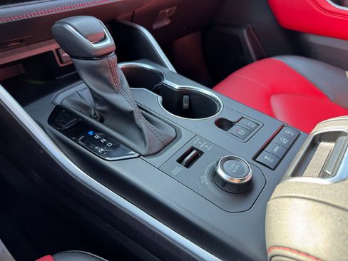 Used 2021 Toyota Highlander XSE image 29