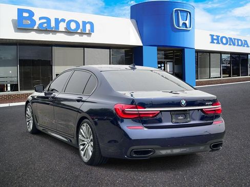 Used 2018 BMW 750i xDrive AWD/4WD image 4